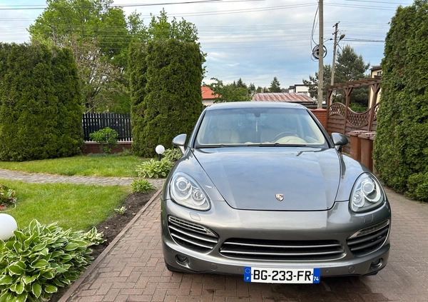 Porsche Cayenne cena 54999 przebieg: 230000, rok produkcji 2011 z Łódź małe 137